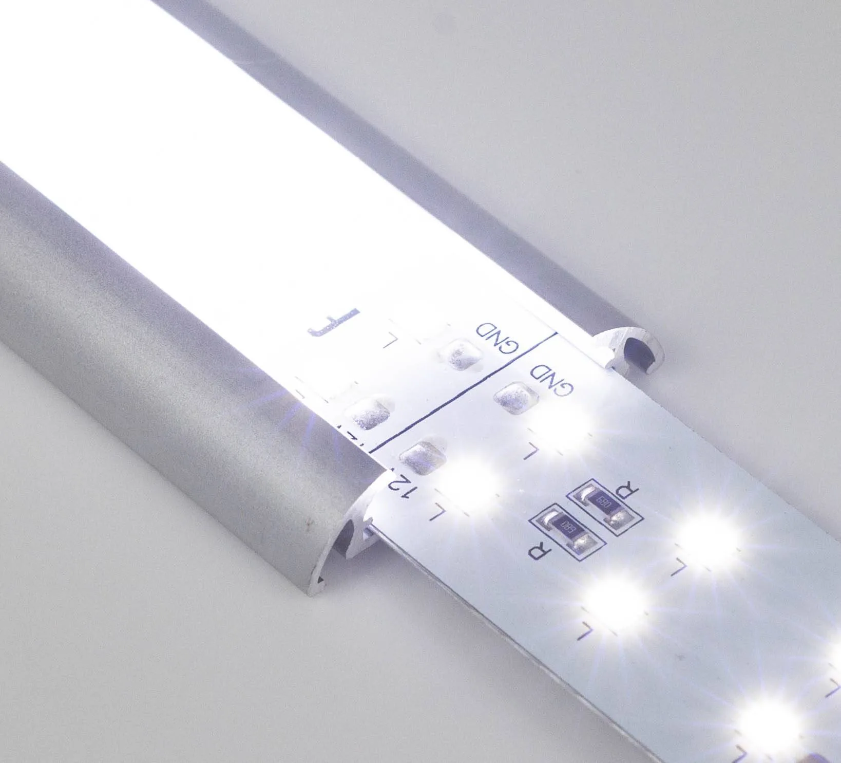 AP-005-U-W39-H8.9-D4-L26.4